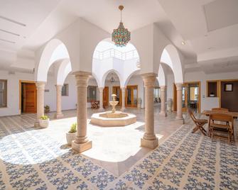 Dar Aïcha - Tazarka - Korba - Lobby