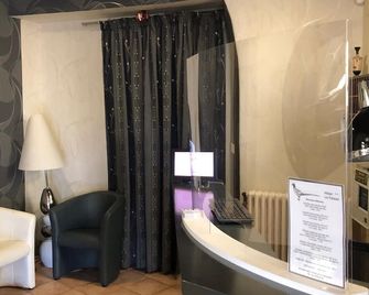 Hôtel Le Faisan - Montluçon - Équipements de la chambre