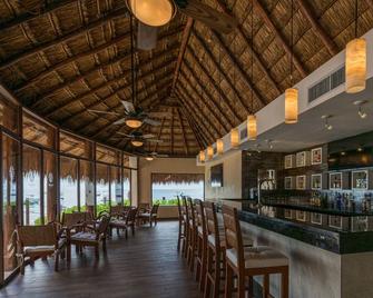The Reef Coco Beach Resort - Playa del Carmen - Bar