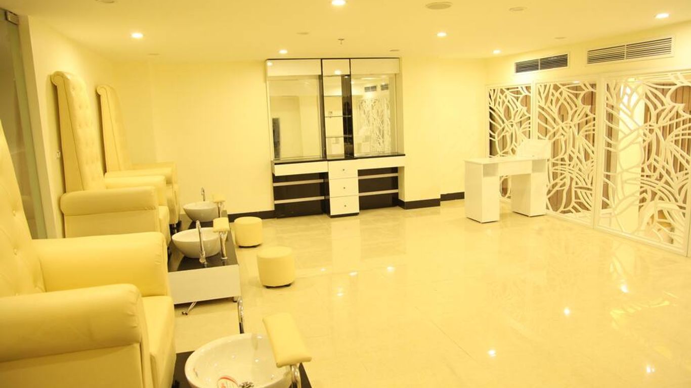 フン ロン ホテル