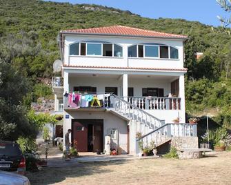 Two bedroom apartment near beach Luka, Dugi otok (A-8182-b) - Luka - Building