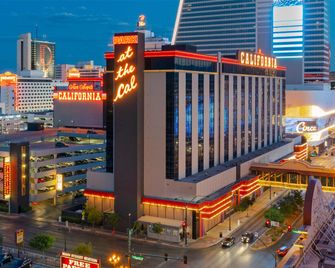 California Hotel and Casino - Las Vegas - Building