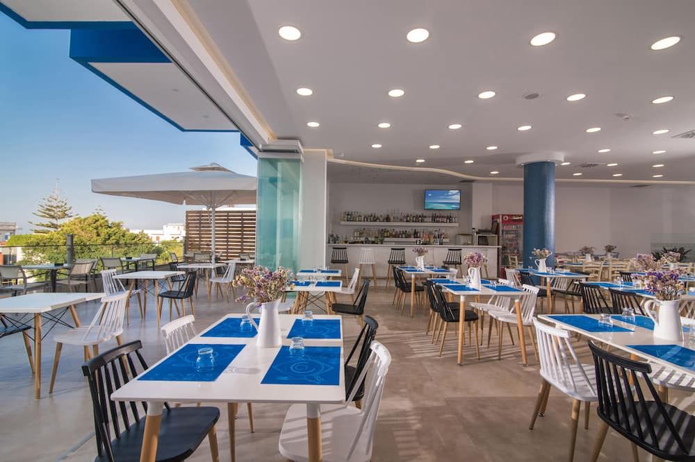 วิลเลจแบลเวดีร์ - Agia Pelagia - ร้านอาหาร