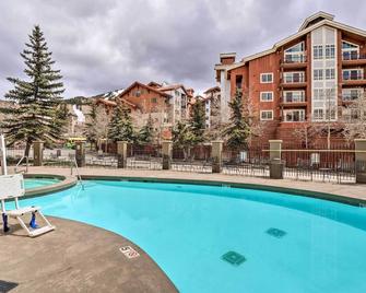Ski-InandSki-Out Crested Butte Studio with Pool Access - Crested Butte - Pool