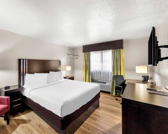 Americas Best Value Inn Marquette - Marquette - Bedroom