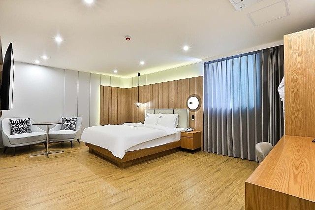 H Avenue Gyeongju - גיאונגז'ו - חדר שינה