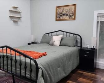 Eagle’s Landing - Lock Haven - Bedroom