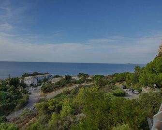 Appartement les Horizons sanguinaires Ajaccio - Ajaccio - Außenansicht