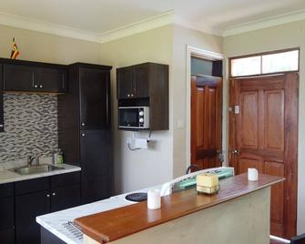 Lakeside Adventure Park - Mukono - Kitchen