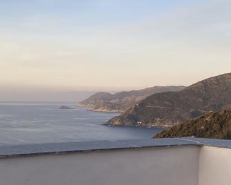 Chambre Sulenia in a 16th-century Genoese tower - Pino - Playa