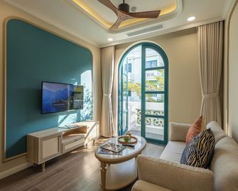 Stella Marina Boutique Hotel - Phu Quoc - Living room