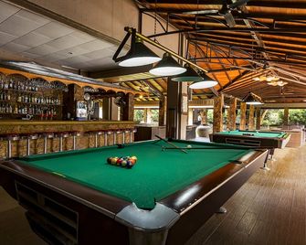 The Full Moon Hotel Katunayake - Katunayake - Bar