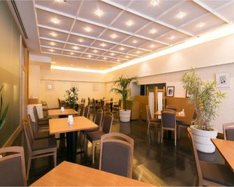 Apple Place Aomori - אומורי - מסעדה