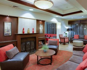 Hampton Inn by Hilton Garden City Long Island - Garden City - Lounge