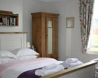 Winton House - Stratford-upon-Avon - Bedroom