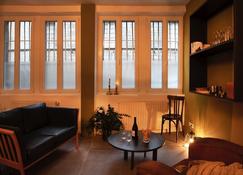 Appartement avec sauna au pied de la citadelle - بيزانسون - غرفة معيشة