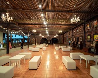 Macacona Hacienda Hotel - Ica