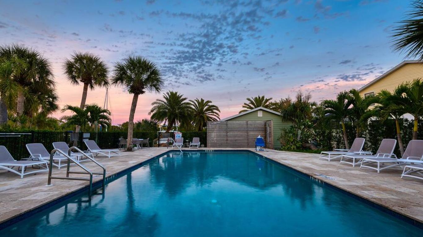 Escape Resort & Marina