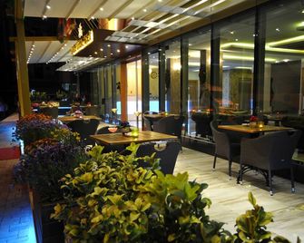 Golden Deluxe Hotel - Adana - Restaurant