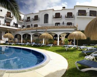 波索德爾杜克 II 飯店 - 薩阿拉德洛斯阿圖內斯 - 游泳池