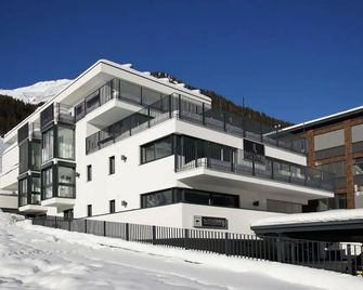 Ischglliving Family Appartements - Ischgl - Gebäude