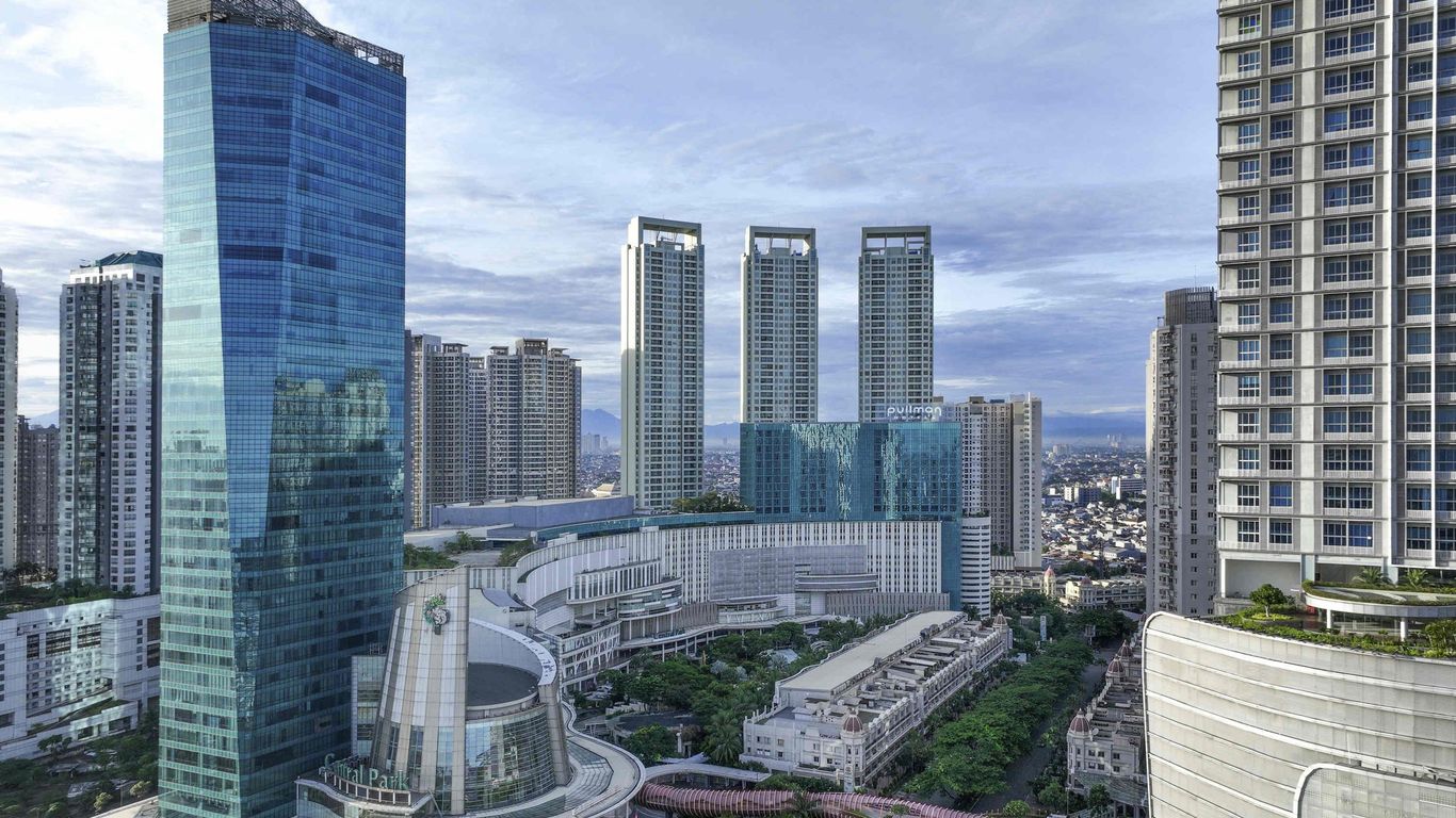 Pullman Jakarta Central Park