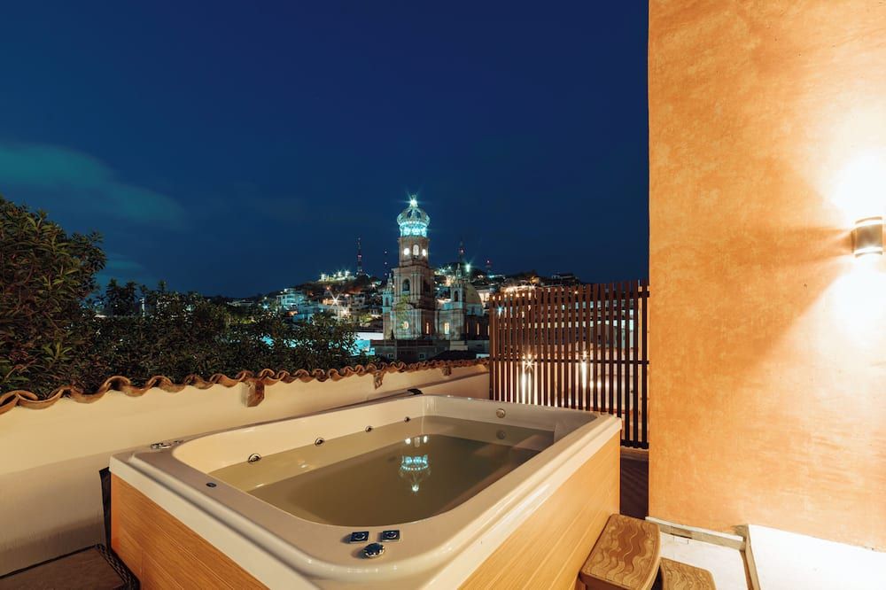 هوتل كاسا كافيا فالارتا - بورتو فولارتا - شرفة