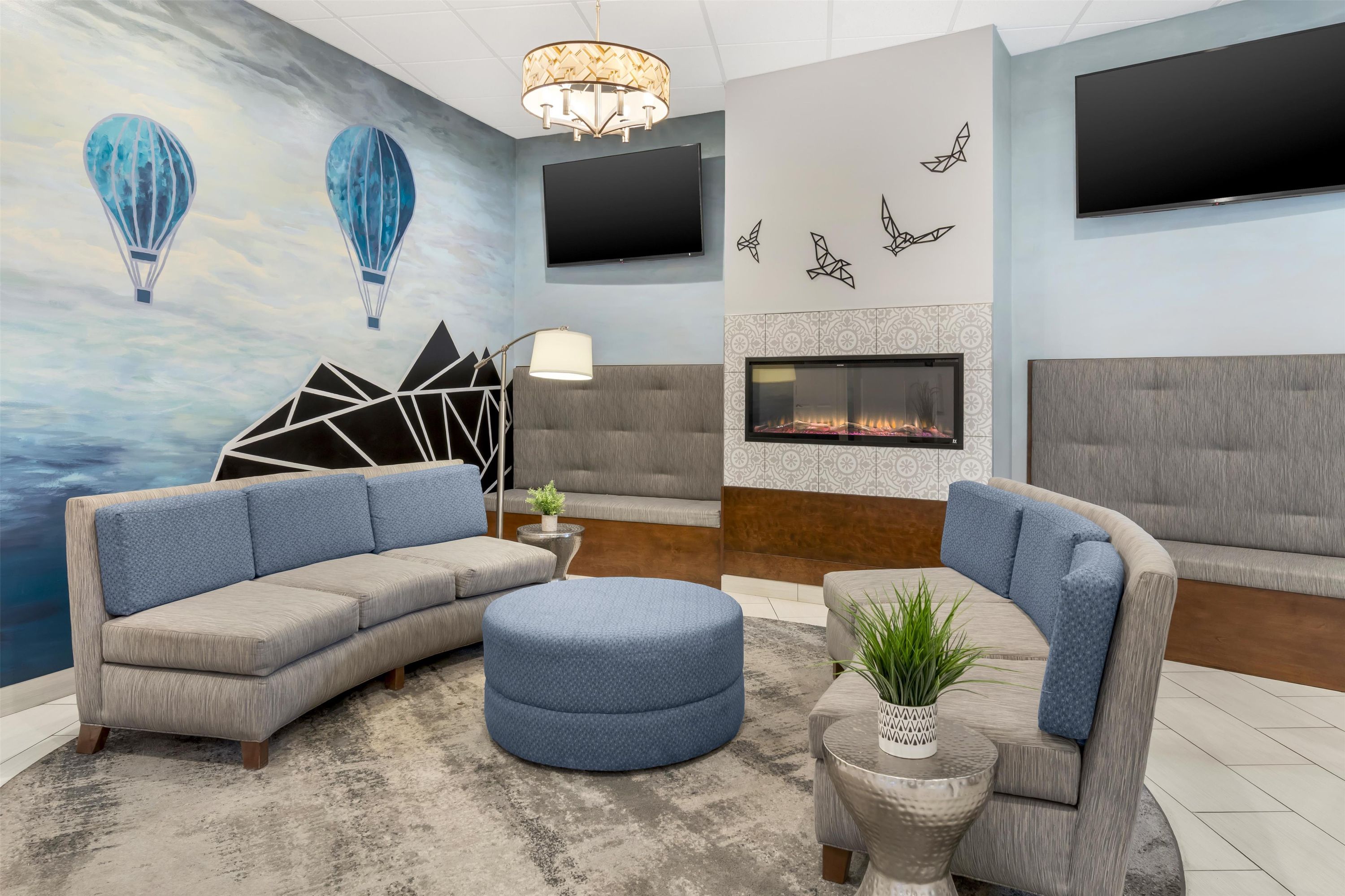 Best Western Plus Wausau Tower Inn - Wausau - Lounge