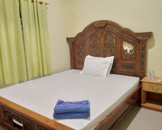 Deeva Homestay Syariah Redpartner - Sabang - Schlafzimmer