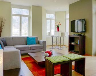 Apartment Elegance by Interhome - Interlaken - Huiskamer