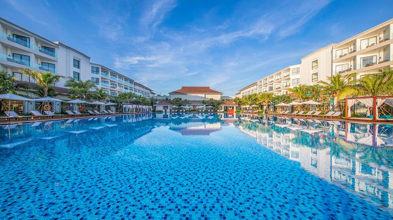 Renaissance Danang Hoi An Resort & Spa