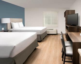 Woodspring Suites Broken Arrow - Tulsa - Bedroom