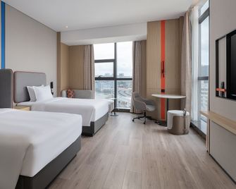 Holiday Inn Express Quanzhou Licheng By IHG - Quanzhou - Bedroom