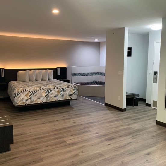 Bedroom view of Studio 6 Rockford, IL