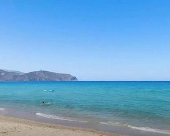 Le Corti di Portorosa - Furnari - Strand