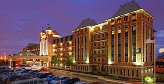 Crowne Plaza Louisville Airport Expo Ctr - Louisville - Bygning