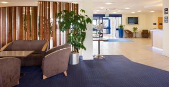 Holiday Inn Express Cardiff Airport - Barry - Ingresso