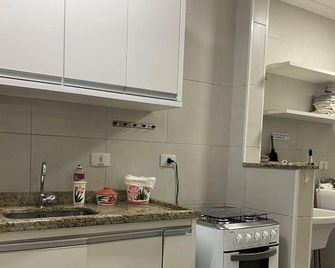 Thel Ubatuba - Apto 35/A, Monte Carlo - Praia Grande - Ubatuba - Cocina