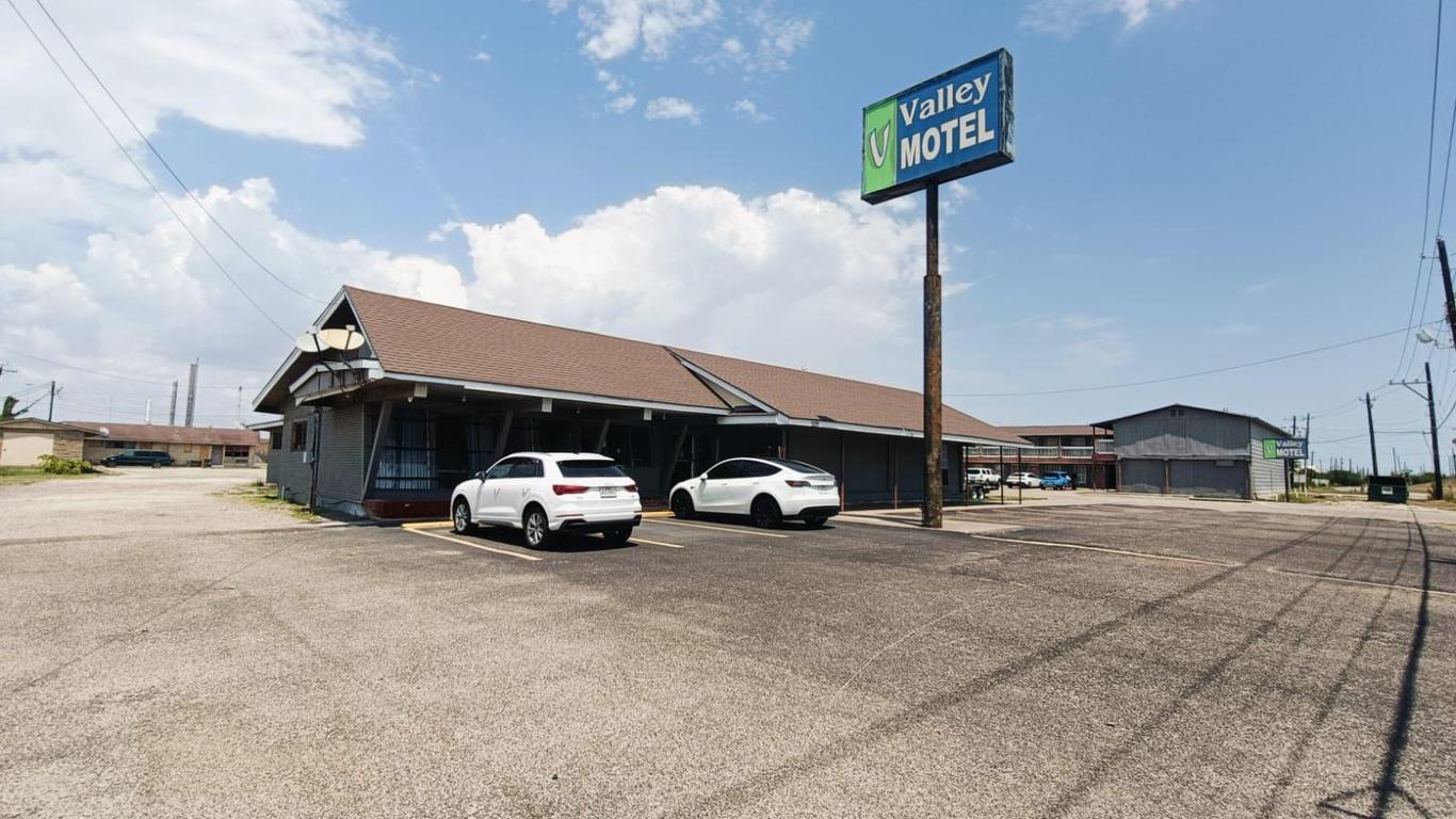 Valley Motel By Townhouse Corpus Christi Near Airport I 37