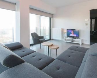 Apartment Baelskaai 25 with parking by Interhome - Oostende - Huiskamer