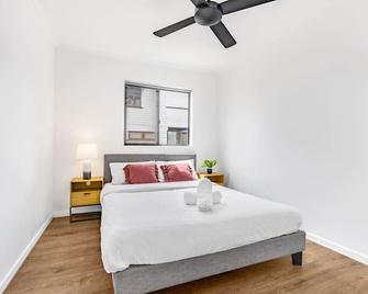 Best Affordable 3B Unit CBD steps to River n Stadium - Brisbane - Bedroom