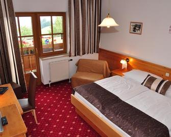 Hotel des Glücks - Landhotel Fischl - Sankt Oswald - Спальня