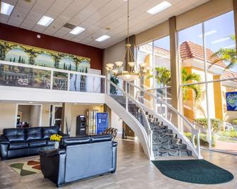 Quality Inn & Suites Conference Center - New Port Richey - Recepción