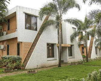 Pai Resort - Belgaum - Building