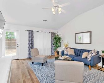 University Pastoral - Family Perfect Close To Ucm - Merced - Living room