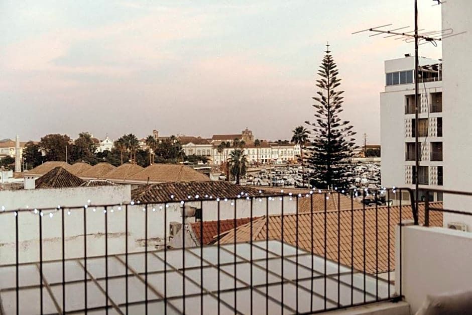 Casa da Madalena Backpackers Hostel - פארו - מרפסת