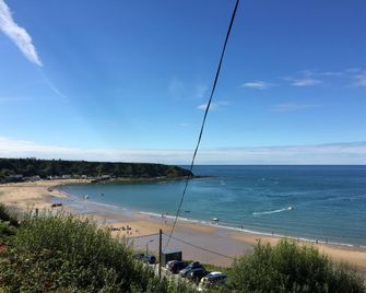 The Crown Hotel - Pwllheli - Strand
