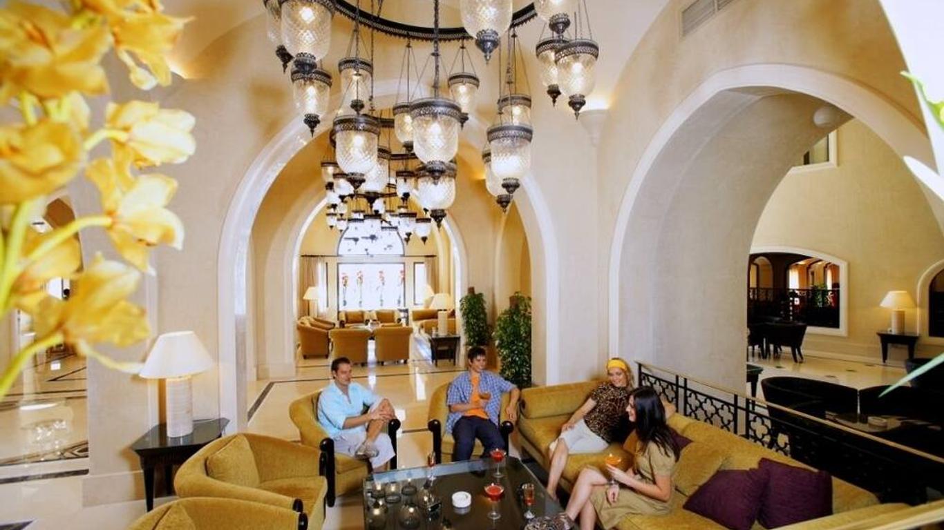 نادي ماجيك لايف كلاوى إمبريال