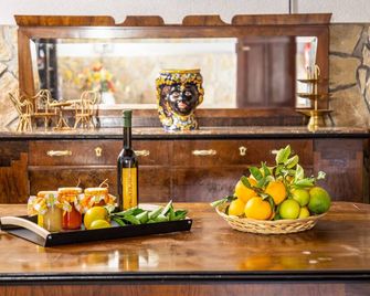 Bed And Breakfast Villa Pilati - Valderice