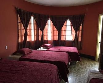 Hotel Mayestic - Guatemala-stad - Slaapkamer